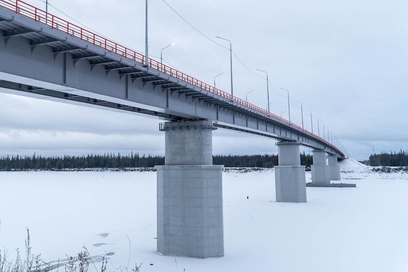Круглогодичное движение по автодороге «Вилюй» ввели после открытия моста в Якутии