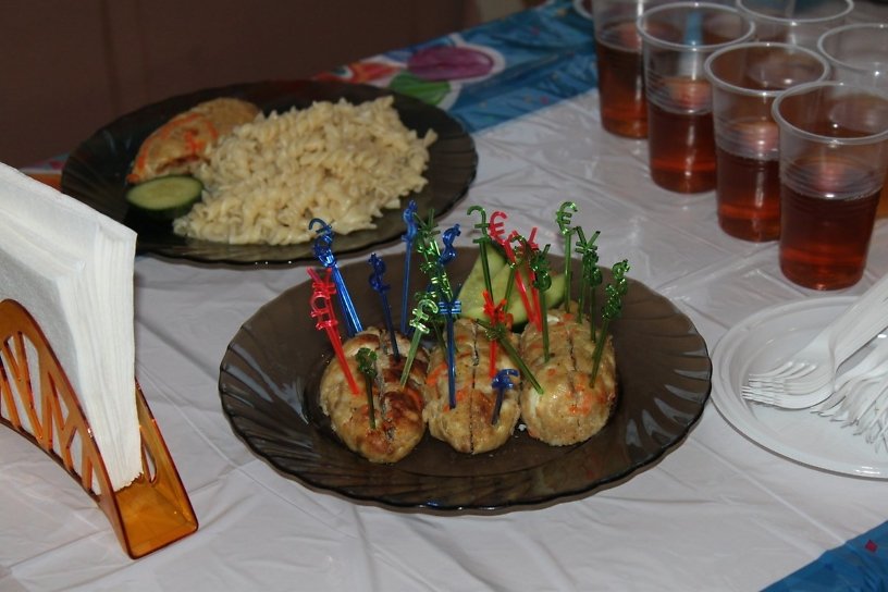 Родители попробовали еду из школьных столовых в Чите