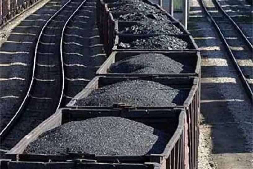 Власти замерзающих посёлков под Могочей выписали 42 вагона угля с другого конца Забайкалья
