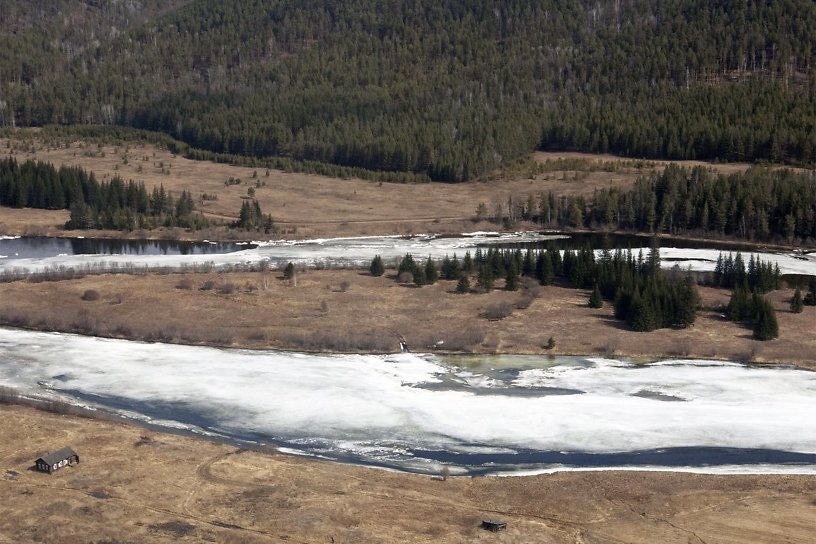Гидрометцентр предупредил о раннем вскрытии рек ото льда в Иркутской области