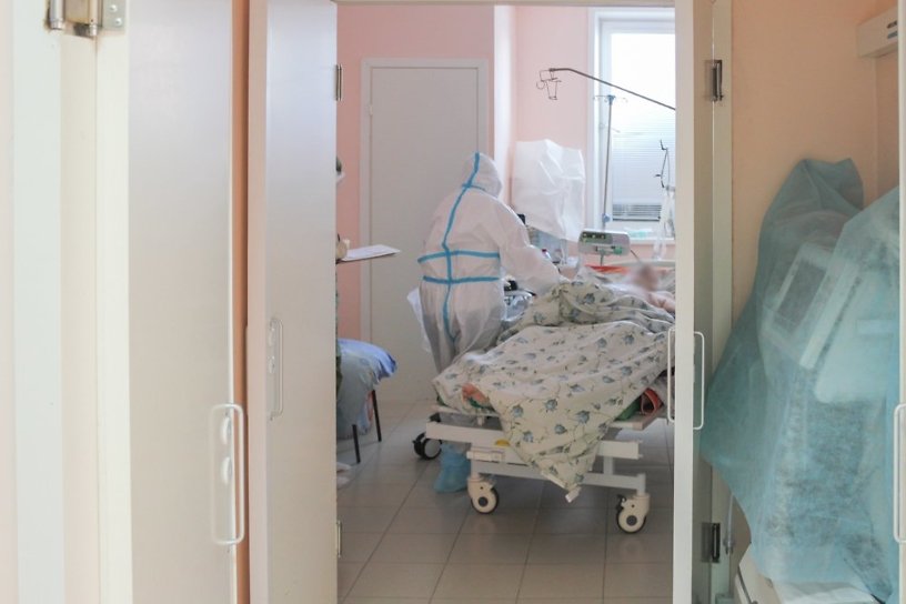 Главврач Усольской больницы заявил о расширении ковидного госпиталя из-за дефицита мест