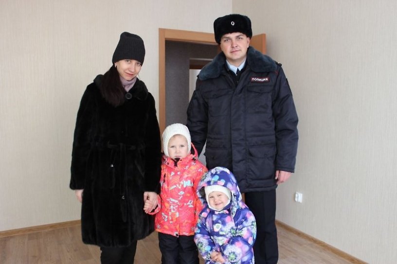 Двенадцатиэтажный жилой дом для полицейских с семьями построили в Иркутске