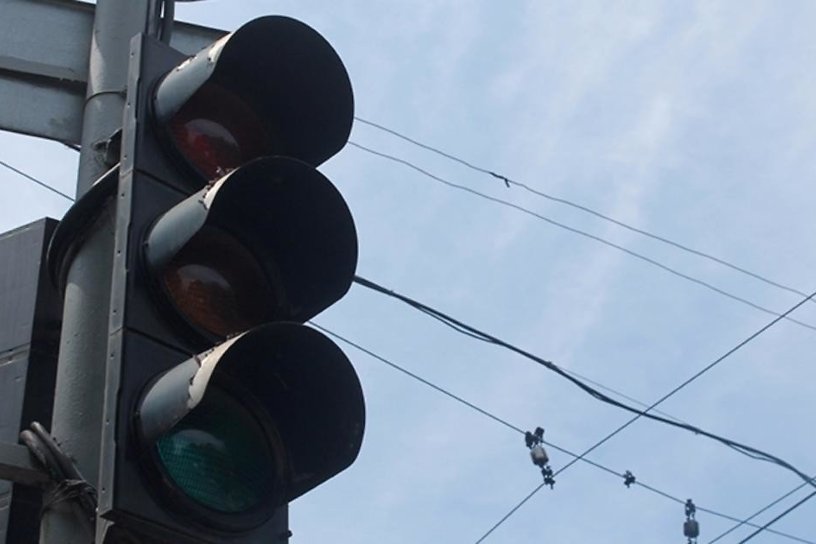 Светофоры на ул.Богомягкова в Чите 26 июня перестали работать из-за ремонта электросетей