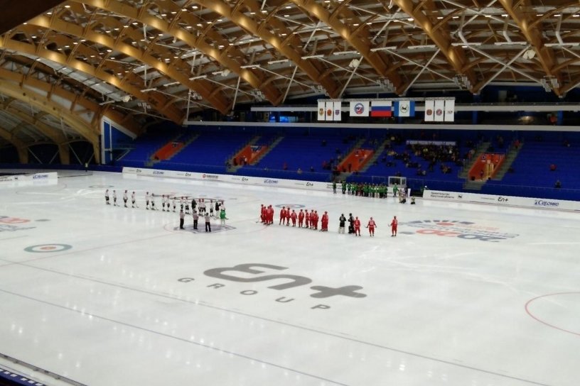 Кубок России по хоккею с мячом стартовал в новом ледовом дворце «Байкал» в Иркутске