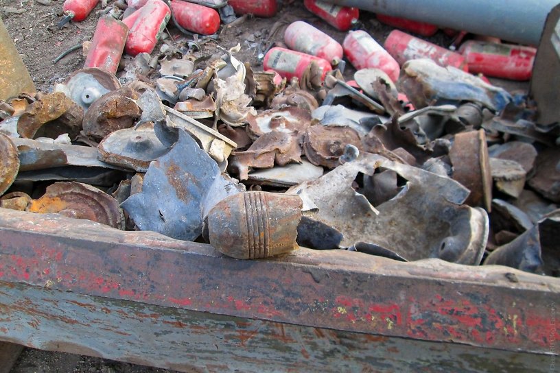 Несколько боеприпасов нашли на улице Верхоленской в Чите