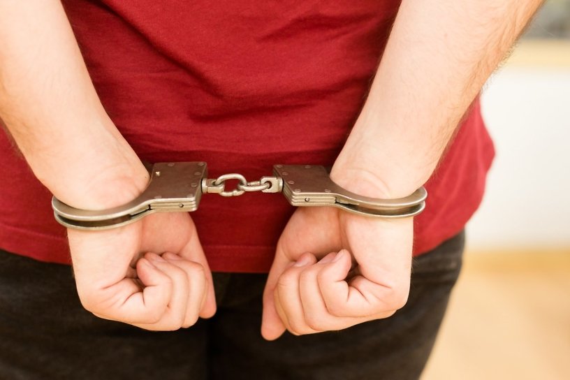 Полиция задержала 2 подозреваемых в краже интернет-кабеля на 200 т. р. в Чите