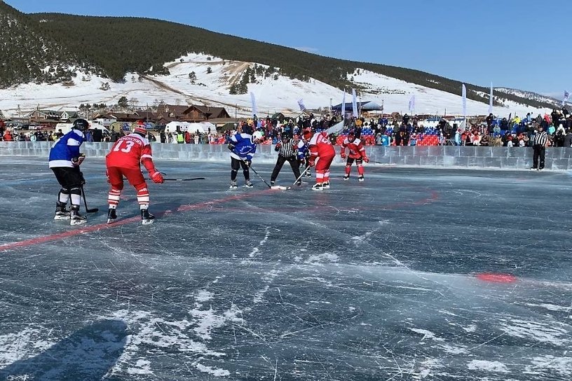 Медленный ледостав на Байкале может помешать проведению хоккейного матча на льду озера