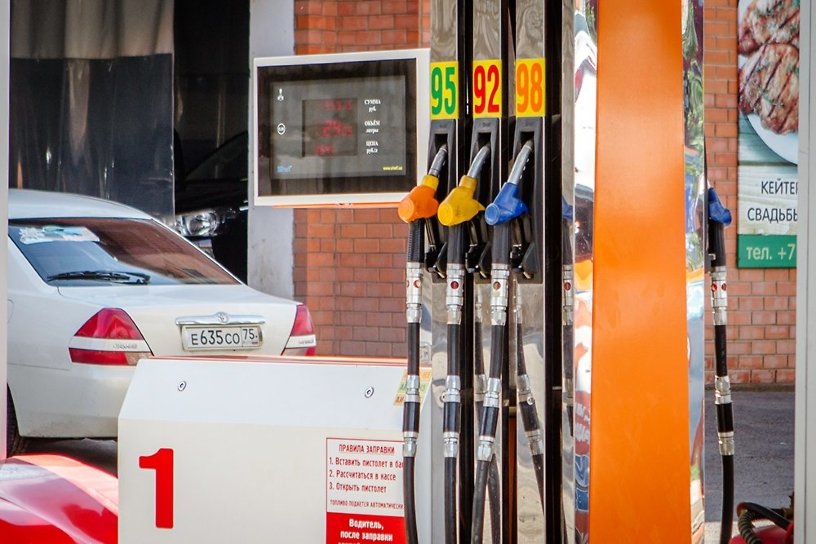 Средние цены на топливо упали в Чите за неделю - Забайкалкрайстат