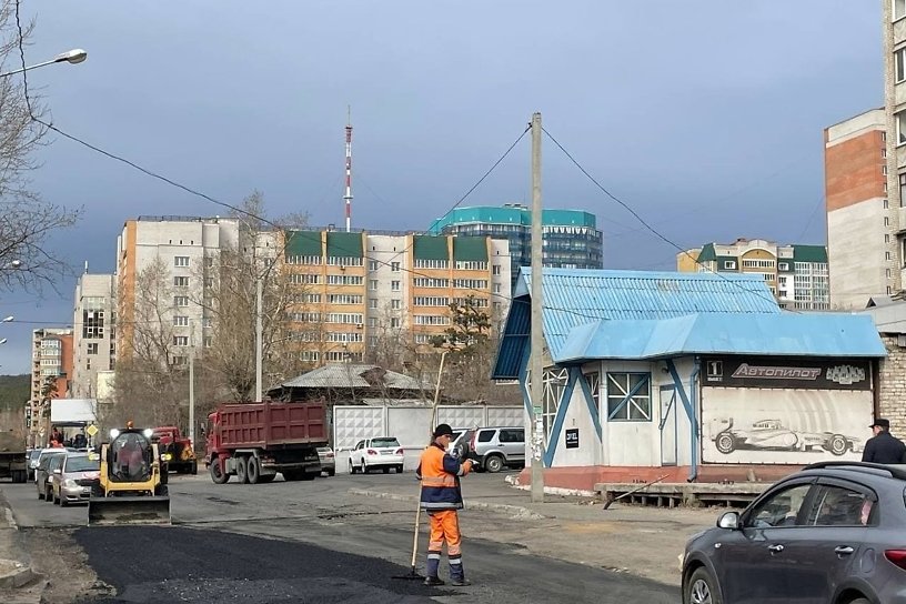 Движение по улице Журавлёва в Чите затруднено из-за ремонта дороги