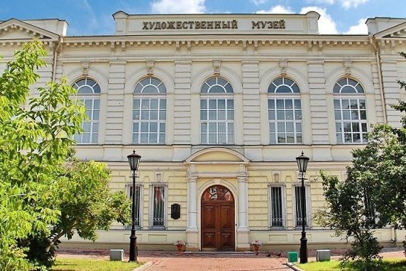 Художественный музей возобновил работу передвижных выставок в Иркутской области
