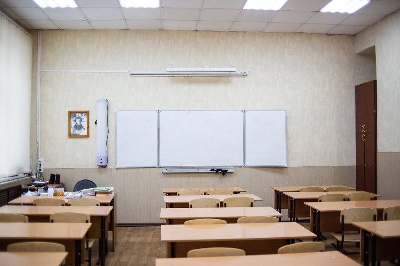 Роспотребнадзор снял часть ковидных ограничений в школах Иркутской области