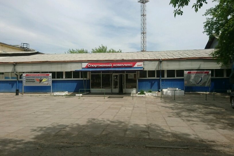 Теннисный корт и спортплощадку сделают на территории спорткомплекса «Локомотив» в Иркутске