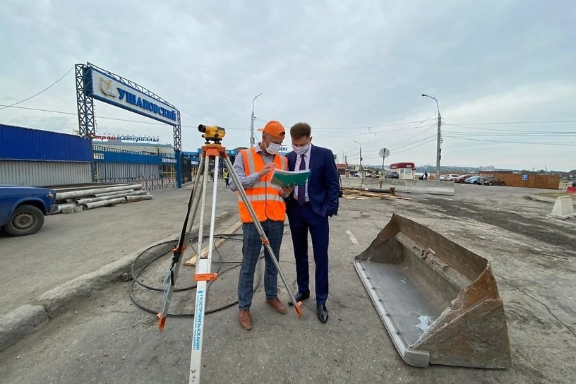Основание дороги на закрытом Ушаковском мосту в Иркутске зальют бетоном в выходные