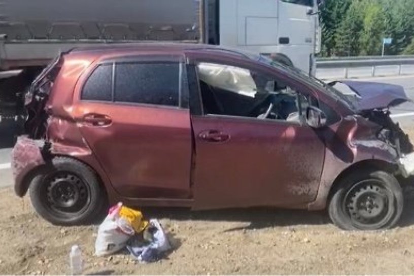 14-летняя девочка пострадала в ДТП с двумя машинами в Ангарске
