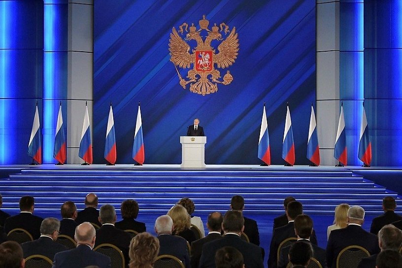 Путин пообещал новые выплаты и призвал всех привиться – новости 21 апреля