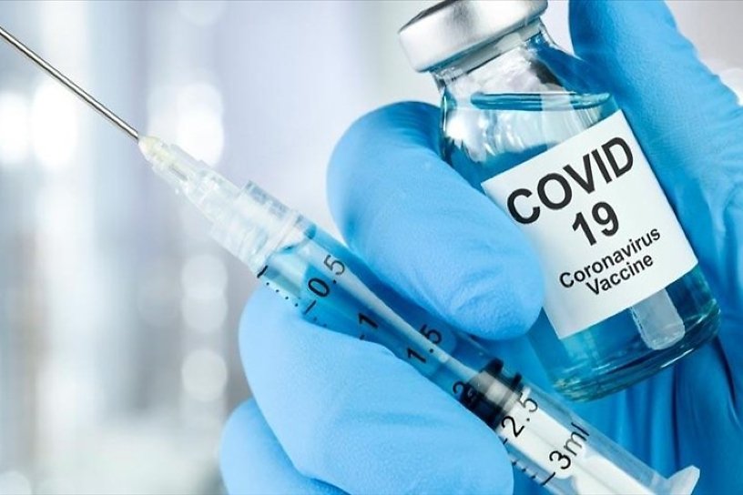 Повторная вакцинация против COVID-19 началась в Москве