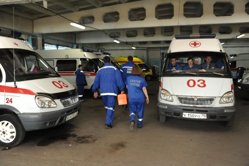 Почти 40% сотрудников скорой помощи в Ангарске не выходят на смену из-за болезни