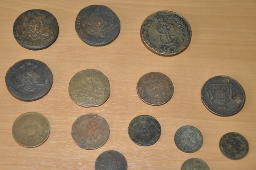 Таможня передаст Нерчинскому музею монеты времён Российской империи — их изъяли у китайца
