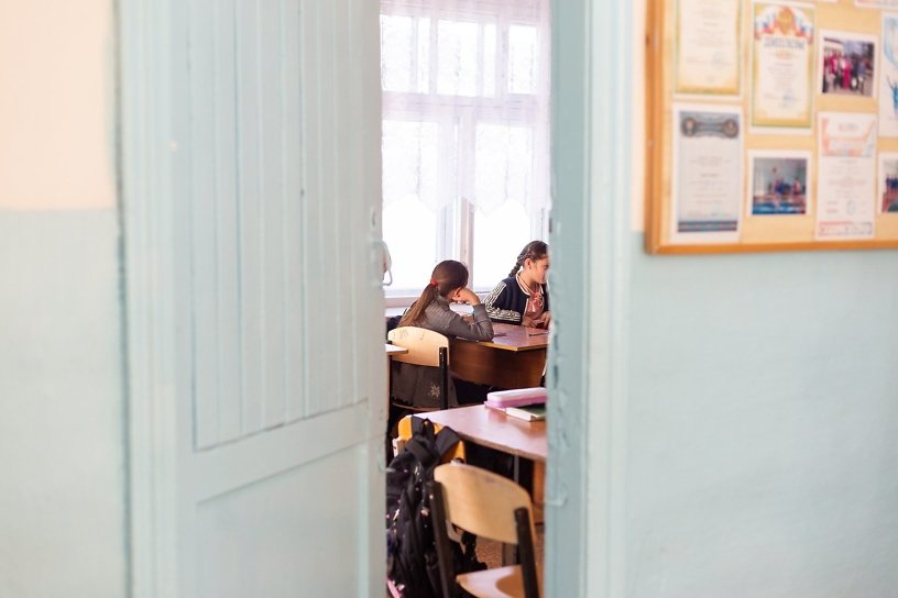 Иркутские школьники выйдут с 3-недельных каникул 15 ноября 