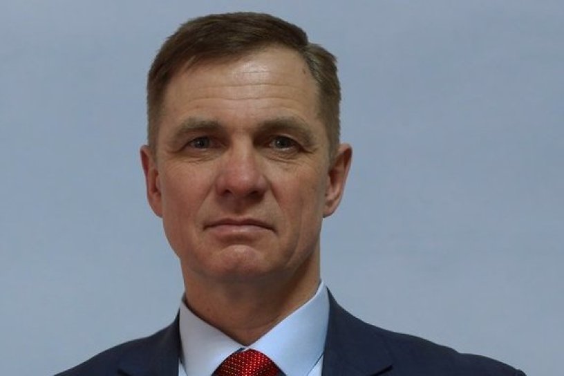 Корнев поздравил Бессонову с мандатом депутата заксобрания до появления финальных итогов