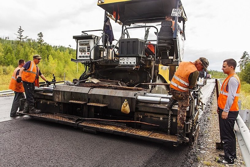 Власти Могочинского района в 2015 г. отремонтировали 16% местных дорог