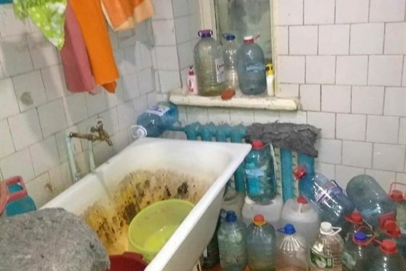 Больница в Нижнеудинске заменила ванную в детском отделении после вмешательства прокурора