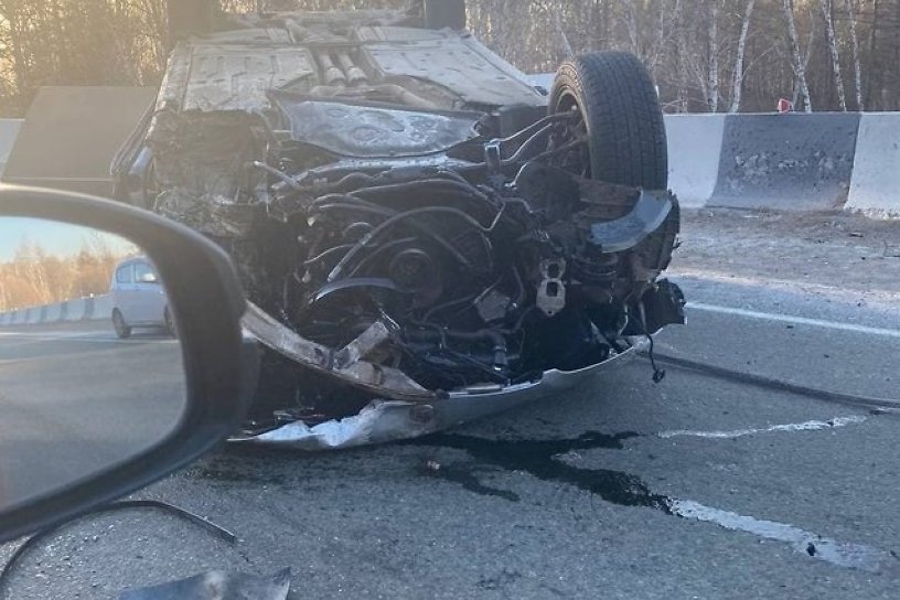 Пассажир BMW погиб в тройном ДТП на Карповском тракте в Чите