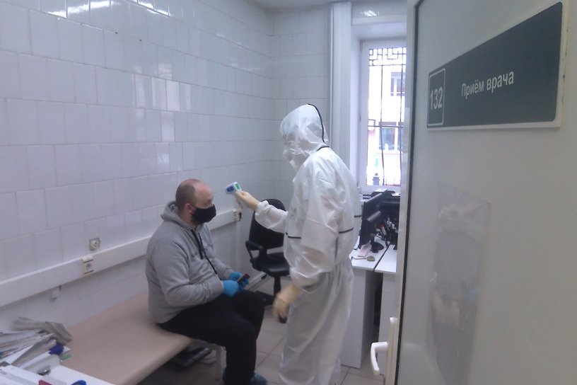 Менее 500 новых случаев коронавируса выявили в Приангарье вторые сутки подряд — 478