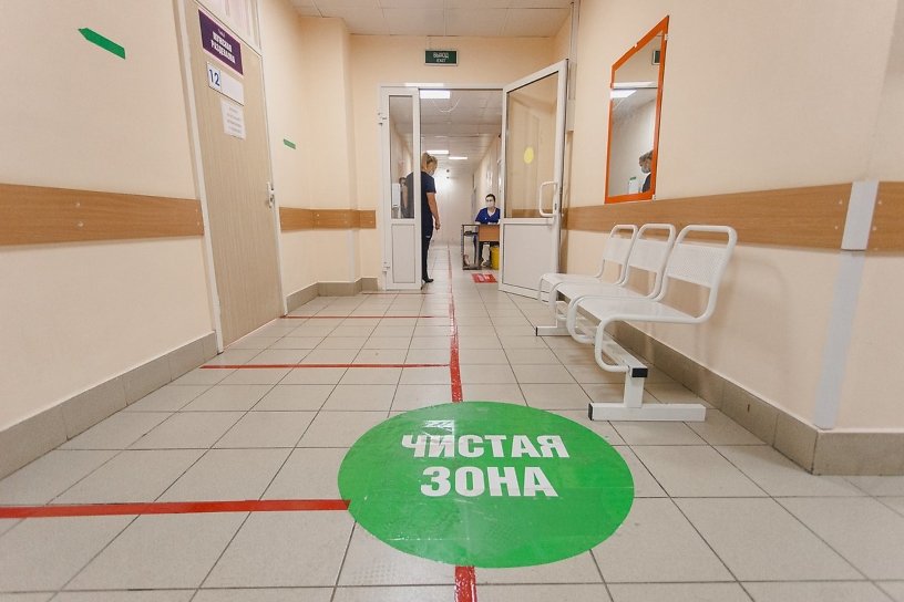398 случаев коронавируса выявлено в Иркутской области за сутки, всего — 114,5 тысячи