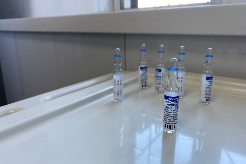 Число поставивших прививку от коронавируса в Приангарье за неделю выросло на 12%