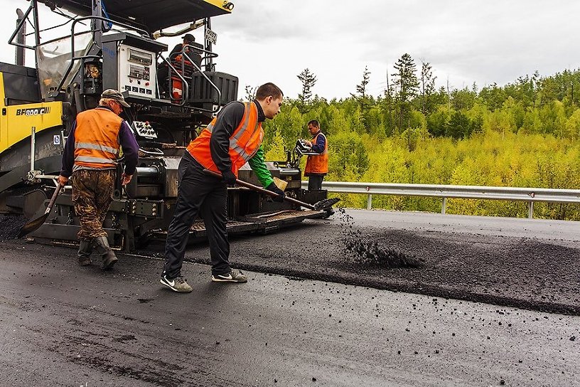 Больше всех в ДФО денег на ремонт дорог в 2022 году получит Забайкалье – 1,5 млрд руб.