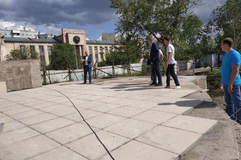 Ремонт площади Труда на КСК в Чите начнут к лету по гарантийным обязательствам