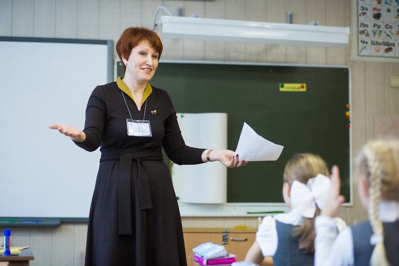20 земских учителей трудоустроили в сёла Забайкалья и выплатят по 2 млн рублей