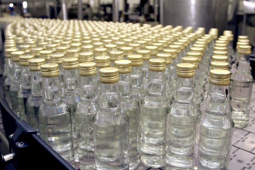 Объём контрафактного алкоголя в Приангарье в 2019-м сократился в 2 раза - до 252 тыс. л