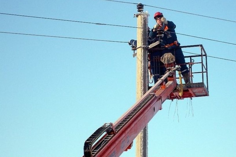 Электроснабжение восстановили в трёх районах Иркутской области