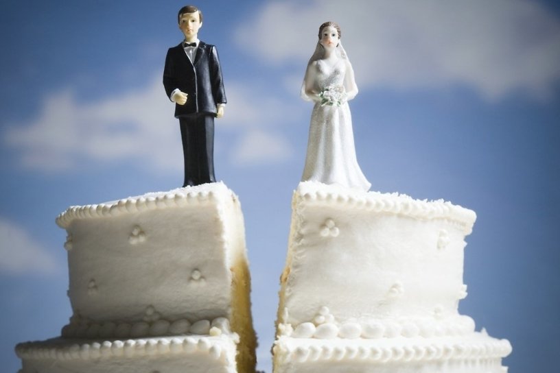 Рост числа разводов после самоизоляции зафиксировали в России