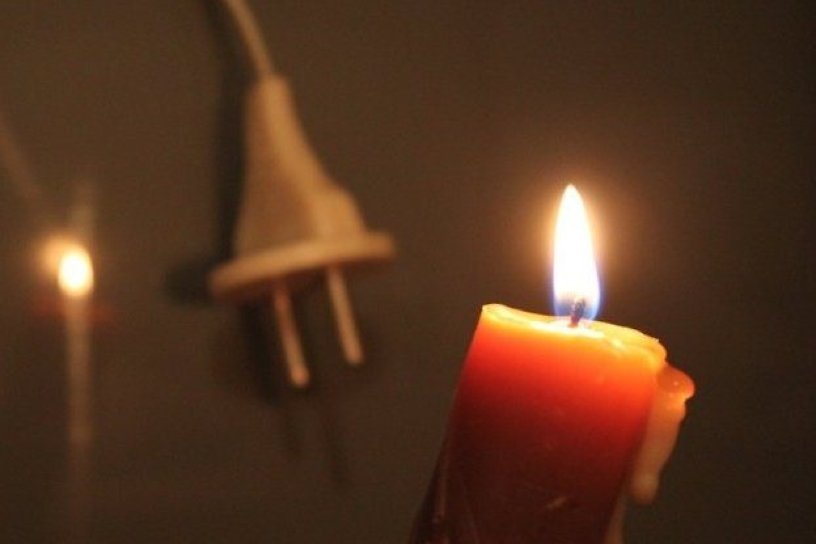 Электричества нет в посёлках Угдан и Смоленка из-за перенапряжения сети во время грозы