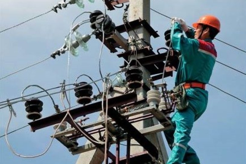 Электроснабжение восстановили в Зиминском районе после аварии