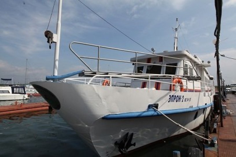 Мэрия Иркутска продала стоявшее на балансе администрации судно с сауной за 9 млн рублей