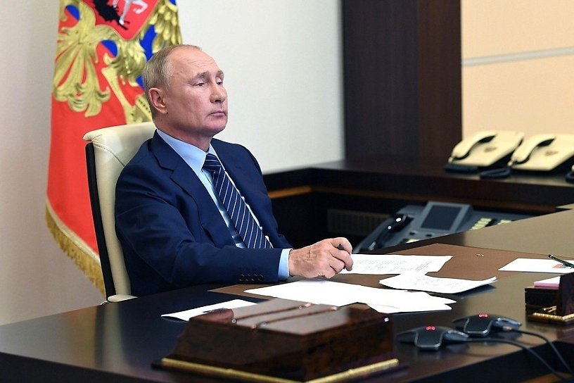 Путин поручил контролировать цены на материалы для модернизации Транссиба и БАМа