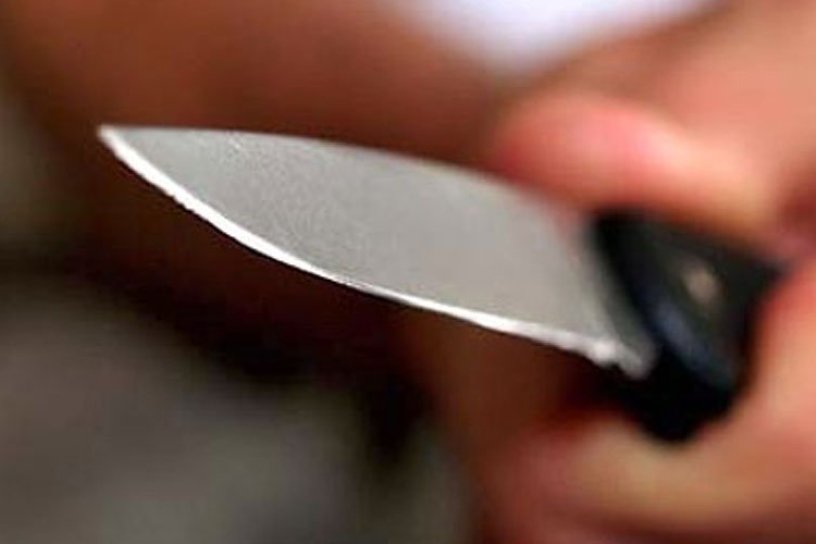 13-летний школьник из Братска ударил ножом своего сверстника