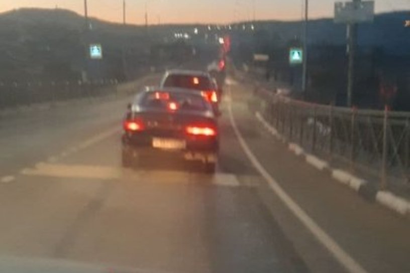Пробка образовалась в Чите из-за второго за день ДТП по дороге в Песчанку