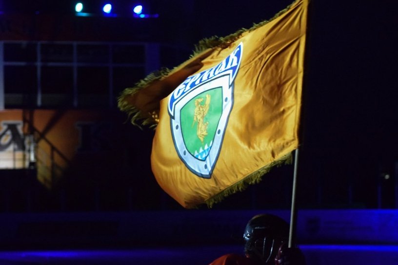 Болельщики ангарского «Ермака» попросили Кобзева помочь хоккейному клубу с финансированием