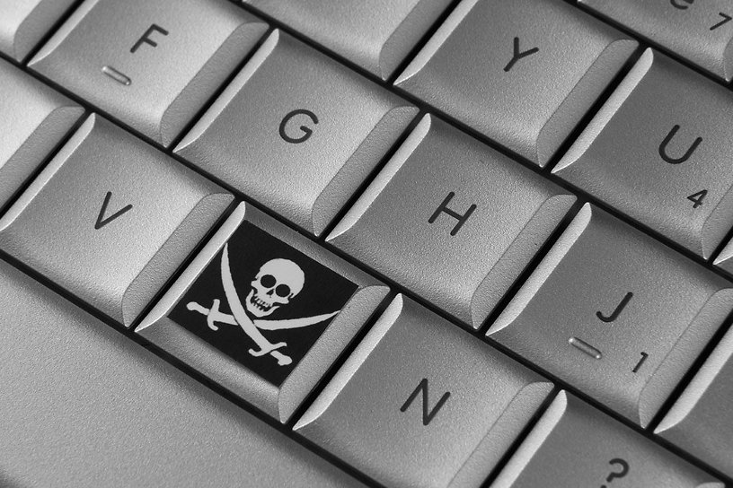 Ангарчанин пойдёт под суд за установку «пиратских» программ